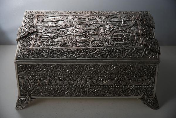 A French Victorian Electrotype Casket : Medieval copy A French Victorian Electrotype Casket : Medieval copy